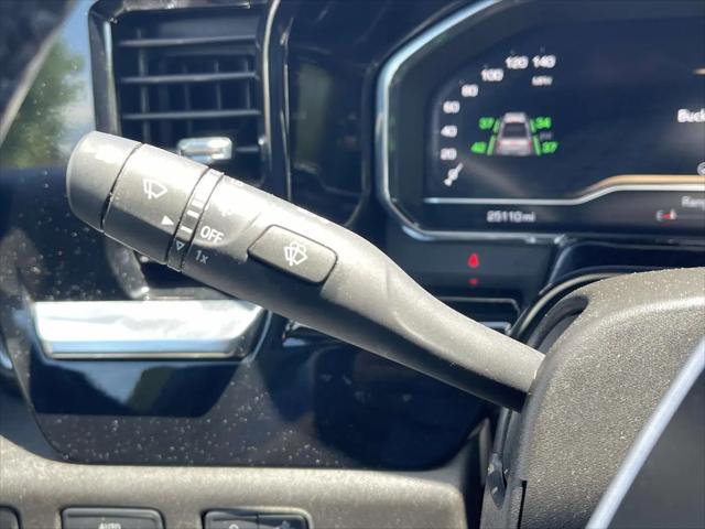 2025 GMC Sierra 1500 4WD Crew Cab Short Box SLT