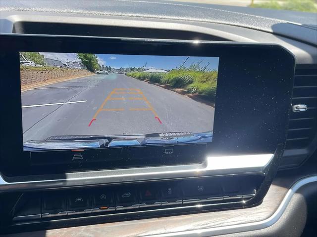 2025 GMC Sierra 1500 4WD Crew Cab Short Box SLT