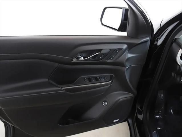 2022 GMC Acadia AWD SLT
