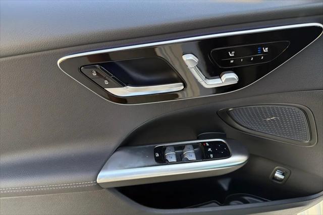 2026 Mercedes-Benz C-CLASS C 300 C 300