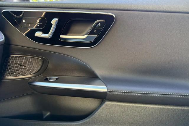 2026 Mercedes-Benz C-CLASS C 300 C 300