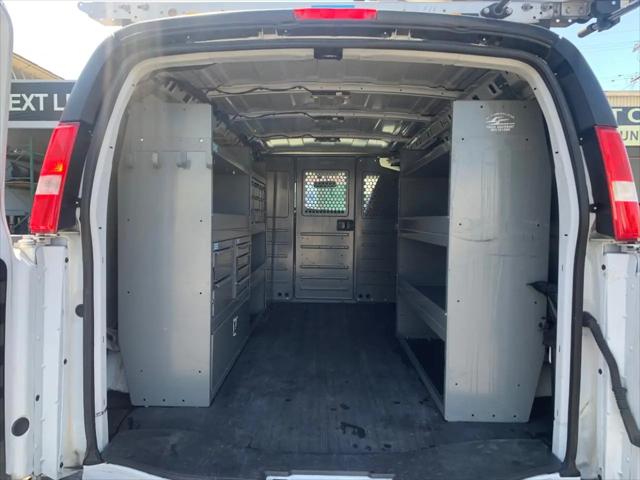 2022 Chevrolet Express Cargo Van RWD 2500 Regular Wheelbase WT