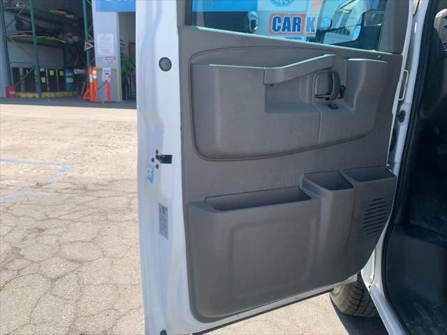 2022 Chevrolet Express Cargo Van RWD 2500 Regular Wheelbase WT