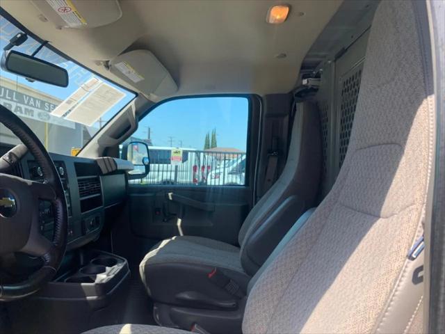 2022 Chevrolet Express Cargo Van RWD 2500 Regular Wheelbase WT