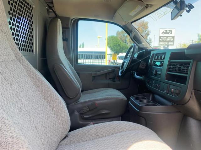 2022 Chevrolet Express Cargo Van RWD 2500 Regular Wheelbase WT