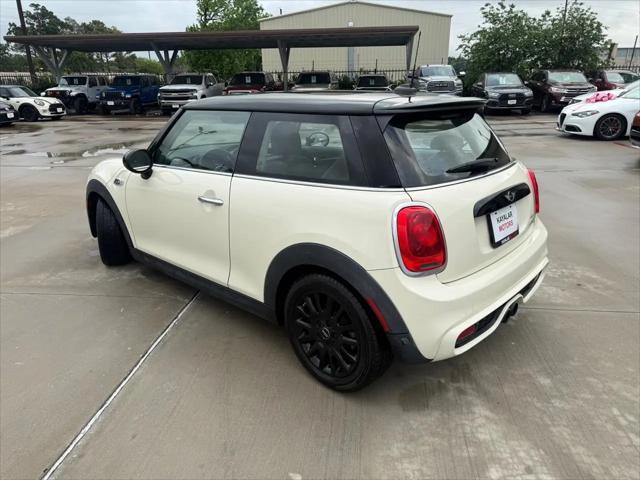 2017 MINI Hardtop Cooper S
