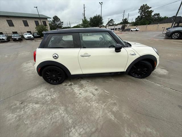 2017 MINI Hardtop Cooper S