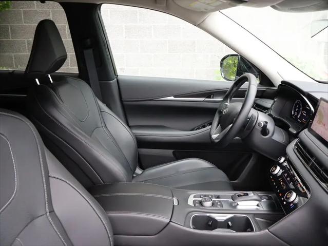 2025 INFINITI QX60 SENSORY AWD