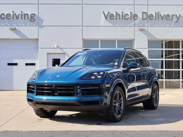 2025 Porsche Cayenne S