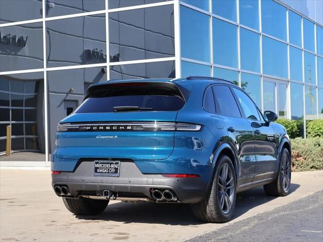 2025 Porsche Cayenne S