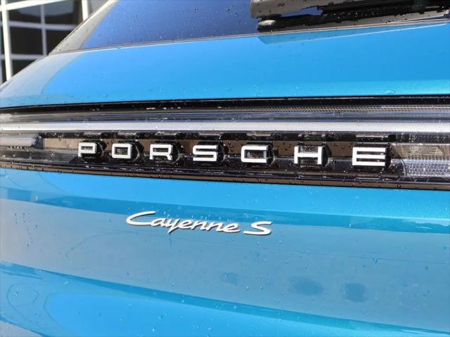 2025 Porsche Cayenne S