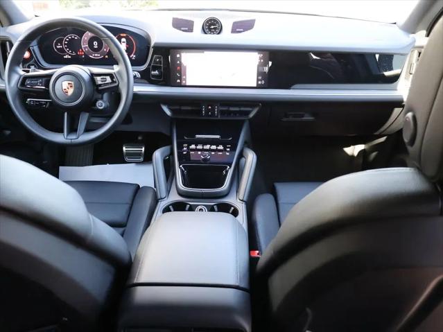 2025 Porsche Cayenne S