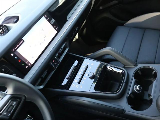 2025 Porsche Cayenne S