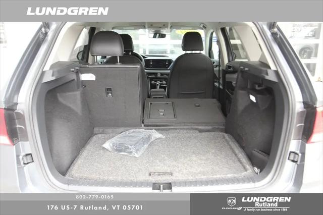 2024 Volkswagen Taos 1.5T SE