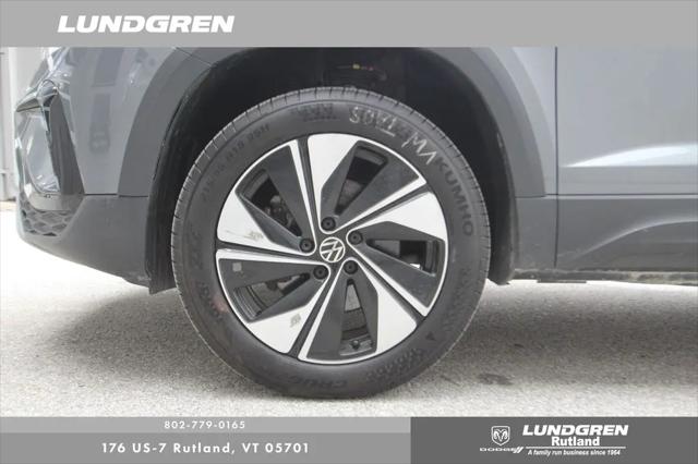 2024 Volkswagen Taos 1.5T SE