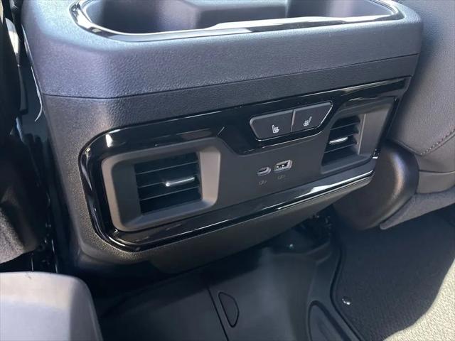 2026 GMC Sierra 2500HD Crew Cab, Standard Bed, AT4, 4WD