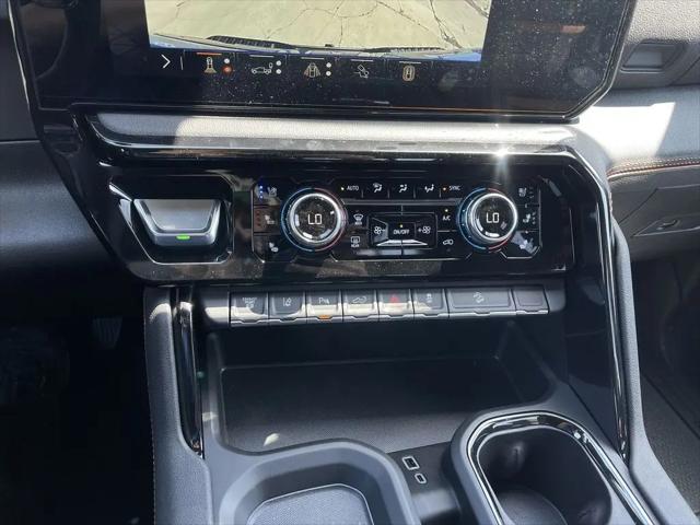 2026 GMC Sierra 2500HD Crew Cab, Standard Bed, AT4, 4WD