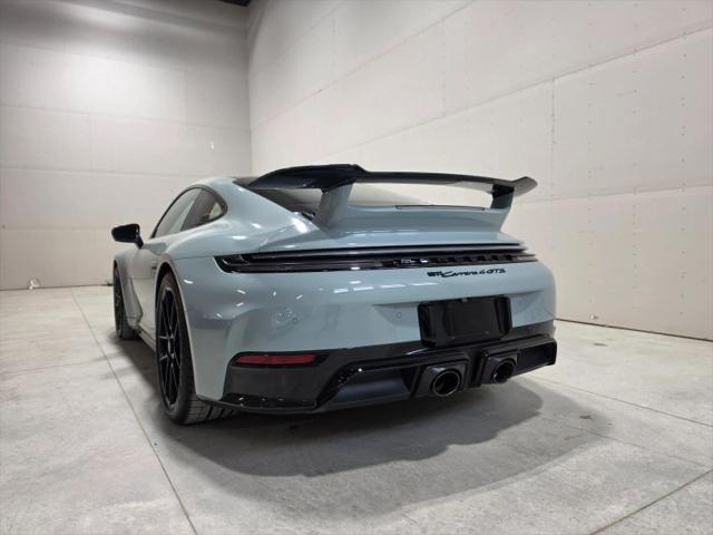 2025 Porsche 911 Carrera 4 GTS