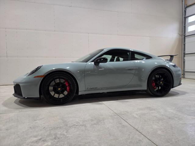 2025 Porsche 911 Carrera 4 GTS