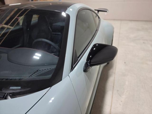 2025 Porsche 911 Carrera 4 GTS