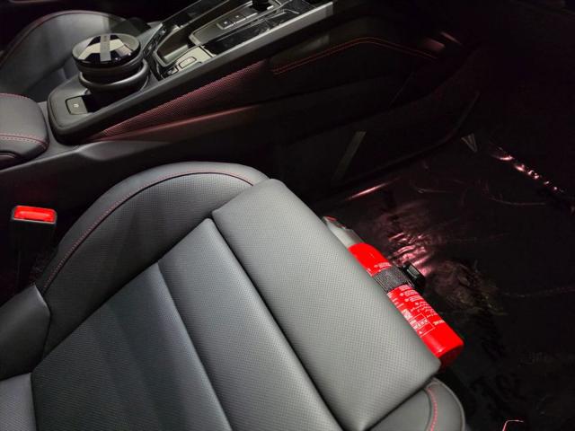 2025 Porsche 911 Carrera 4 GTS