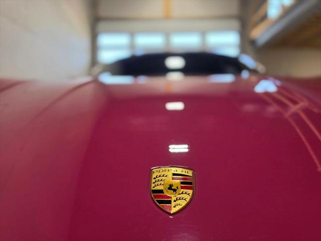 2024 Porsche 911 Carrera 4 GTS