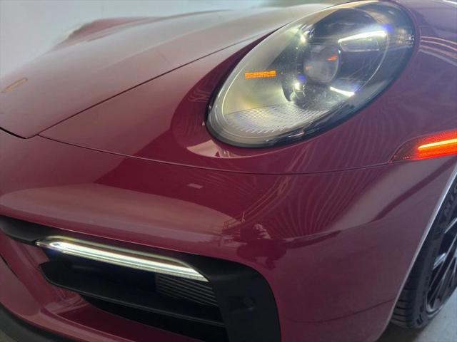 2024 Porsche 911 Carrera 4 GTS