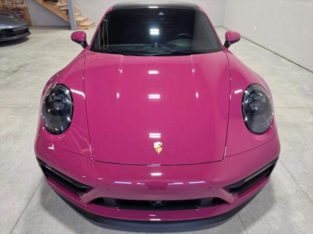 2024 Porsche 911 Carrera 4 GTS