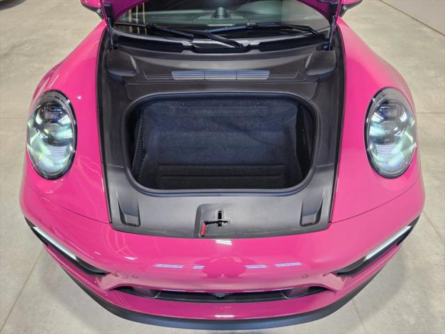 2024 Porsche 911 Carrera 4 GTS