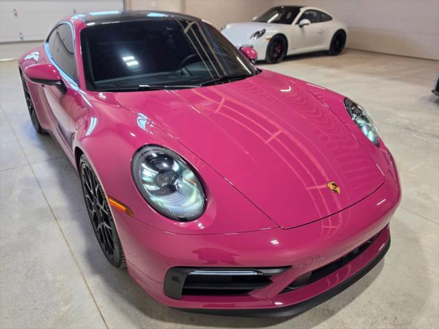 2024 Porsche 911 Carrera 4 GTS