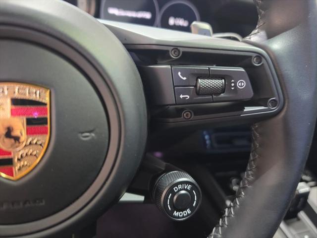 2024 Porsche 911 Carrera 4 GTS