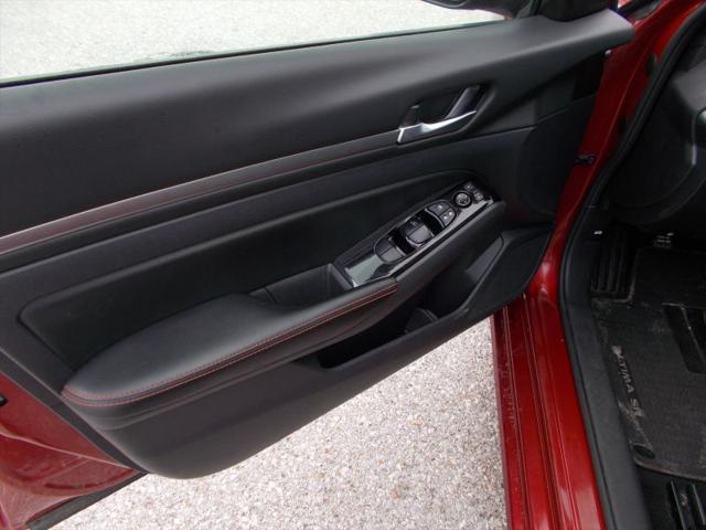 2024 Nissan Altima SR FWD