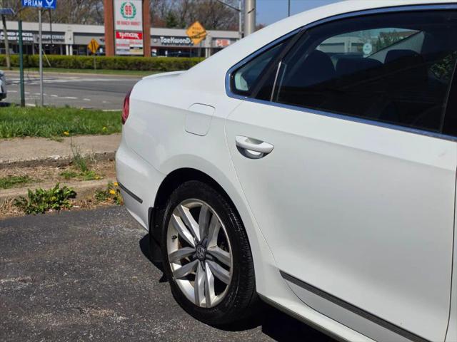 2016 Volkswagen Passat 1.8T SEL