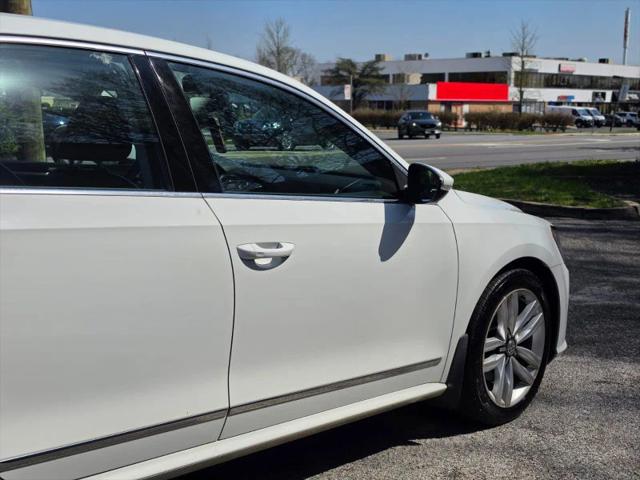 2016 Volkswagen Passat 1.8T SEL