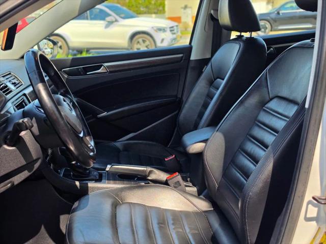 2016 Volkswagen Passat 1.8T SEL