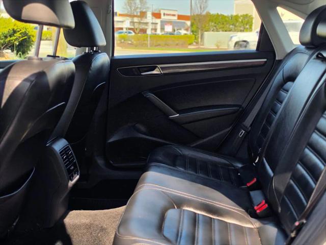 2016 Volkswagen Passat 1.8T SEL