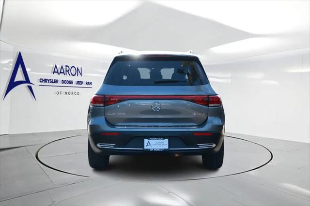 2023 Mercedes-Benz EQB 300 4MATIC