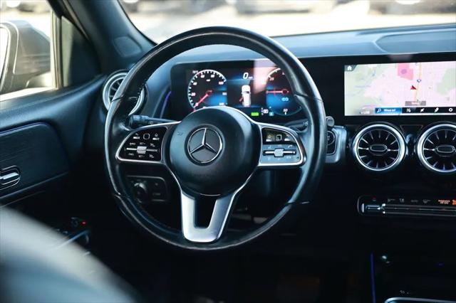 2023 Mercedes-Benz EQB 300 4MATIC