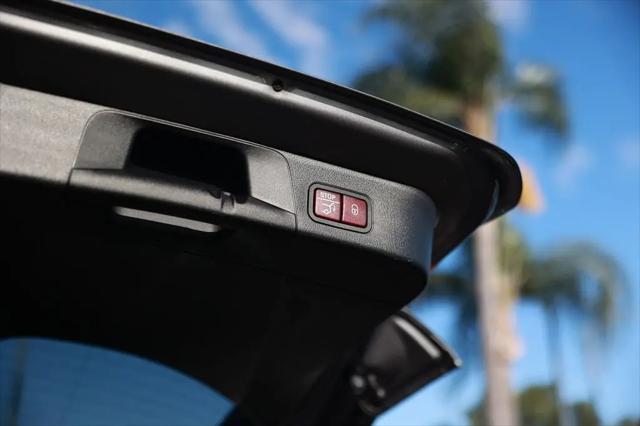 2023 Mercedes-Benz EQB 300 4MATIC