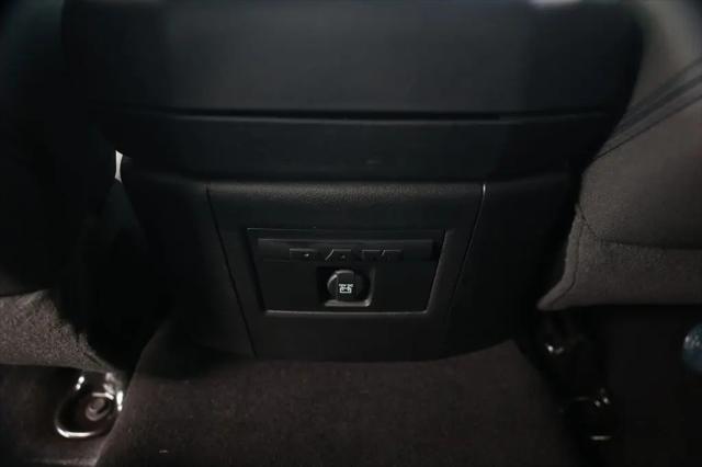 2023 Ram 1500 Classic Warlock Quad Cab 4x4 6'4" Box