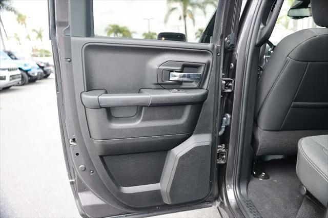 2023 Ram 1500 Classic Warlock Quad Cab 4x4 6'4" Box