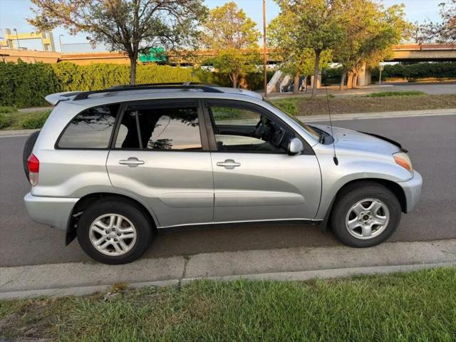 2002 Toyota RAV4 Base