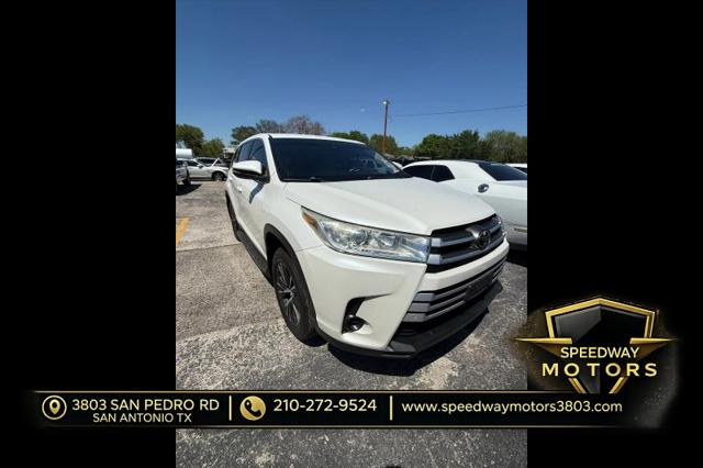 2019 Toyota Highlander LE for sale in San Antonio, TX