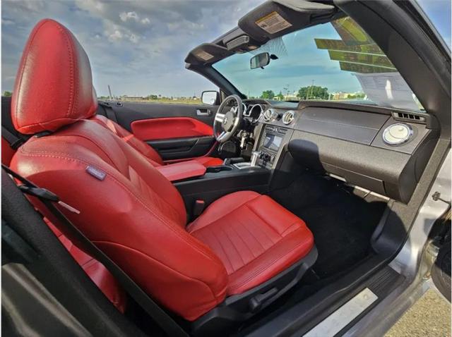 2007 Ford Mustang GT Deluxe