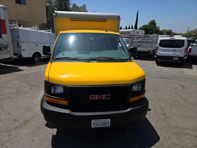 2017 GMC Savana Cutaway Work Van