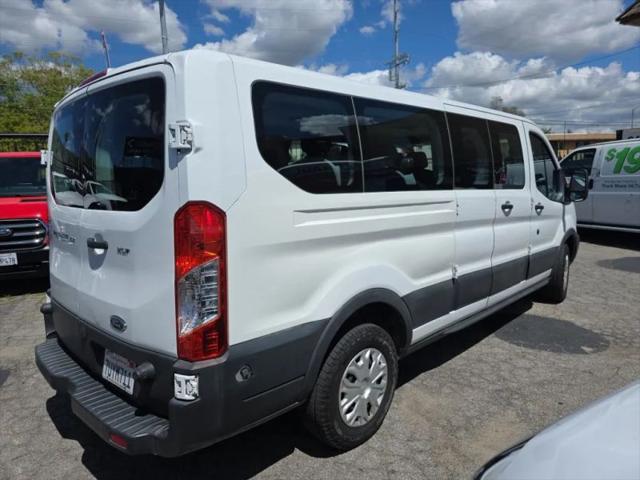 2017 Ford Transit XLT