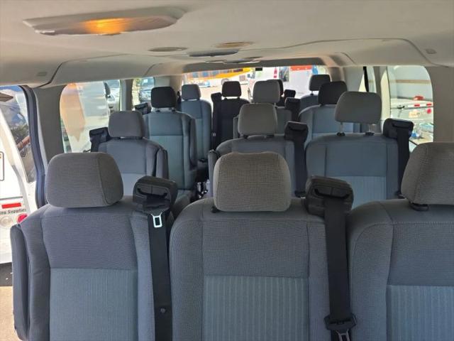 2017 Ford Transit XLT