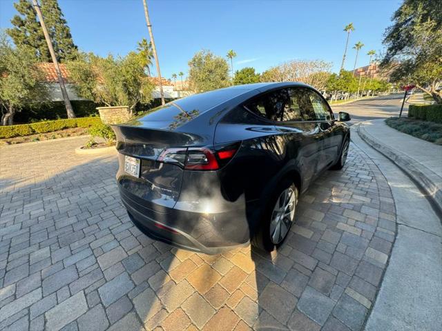 2024 Tesla Model Y Long Range Dual Motor All-Wheel Drive