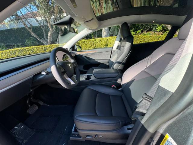 2024 Tesla Model Y Long Range Dual Motor All-Wheel Drive