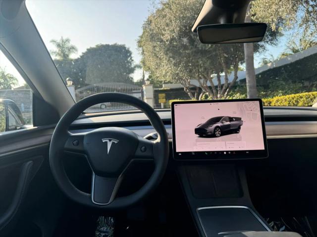 2024 Tesla Model Y Long Range Dual Motor All-Wheel Drive